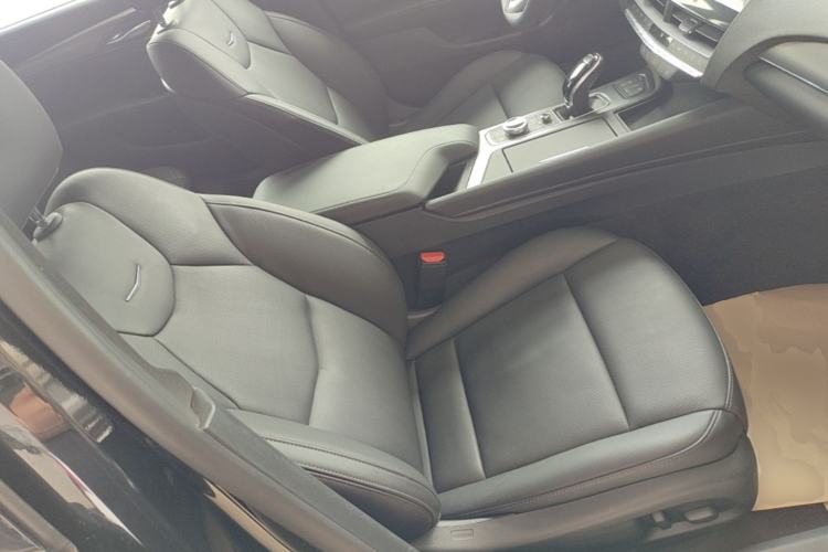 Used Cadillac CT5 2021 Revised 28T Luxury Version Right Front Seat