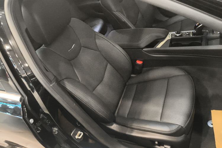 Used Cadillac CT5 2021 Revised 28T Luxury Version Right Front Seat
