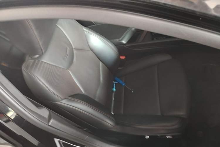 Used Cadillac CT5 2021 28T Advanced Sport Model Right Front Seat