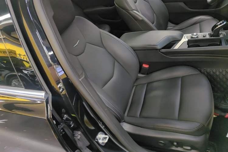 Used Cadillac CT5 2021 28T Prestige Edition Right Front Seat
