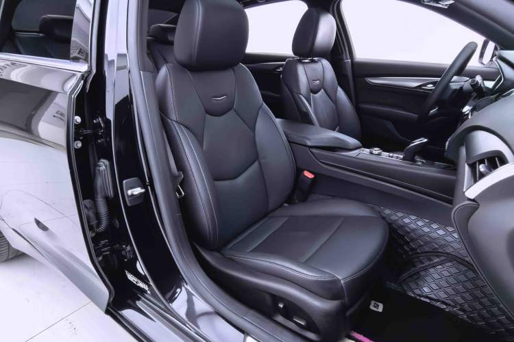Used Cadillac CT5 2021 Revised 28T Luxury Version Right Front Seat