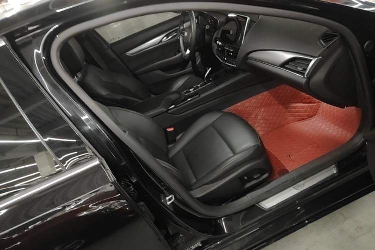 Used Cadillac CT5 2021 28T Luxury Model Right Front Seat