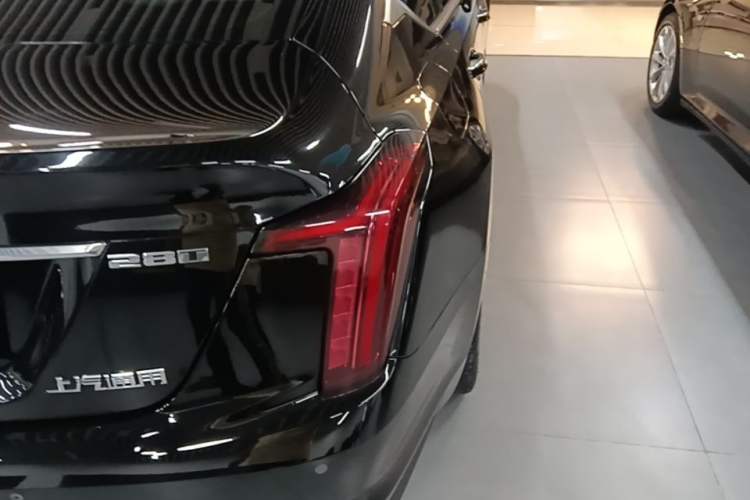 Used Cadillac CT5 2021 28T Prestige Edition Right Rear Taillight