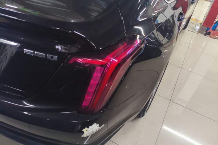 Used Cadillac CT5 2021 28T Tech Edition Right Rear Taillight