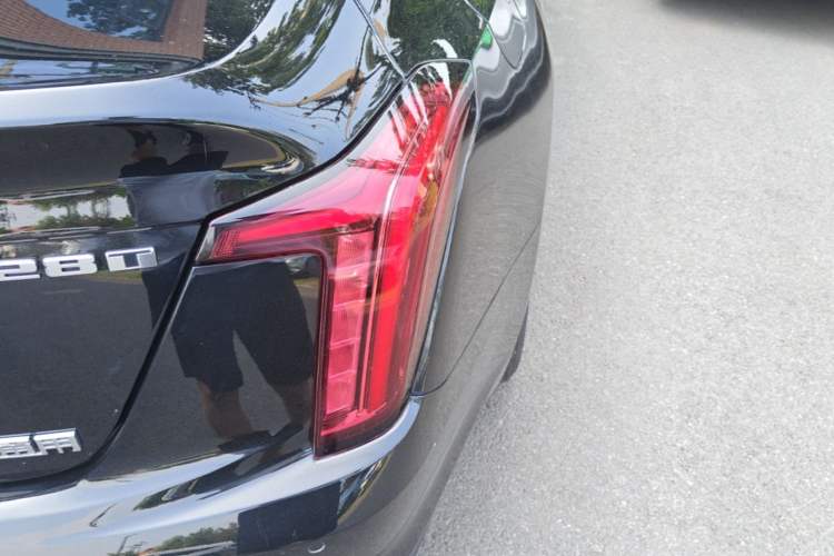 Used Cadillac CT5 2021 Revised 28T Luxury Version Right Rear Taillight