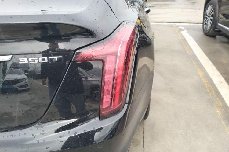 Used Cadillac CT5 2021 Revised 28T Luxury Version Right Rear Taillight