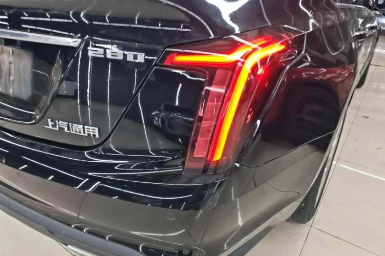 Used Cadillac CT5 2021 Revised 28T Luxury Version Right Rear Taillight
