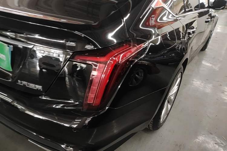 Used Cadillac CT5 2021 28T Luxury Model Right Rear Taillight