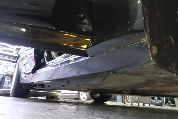 Used Cadillac CT5 2021 28T Luxury Model Right Side Sill