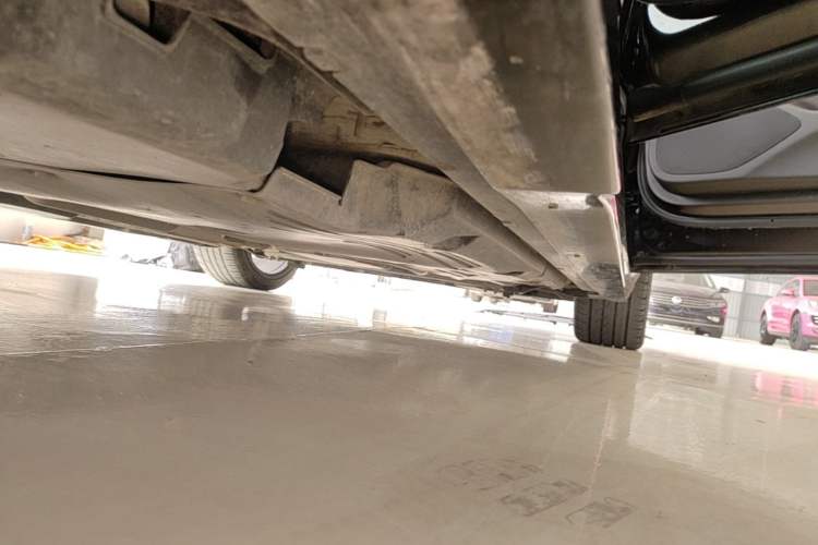 Used Cadillac CT5 2021 Revised 28T Luxury Version Right Side Sill