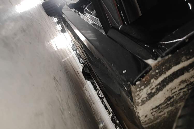 Used Cadillac CT5 2021 28T Luxury Model Right Side Sill