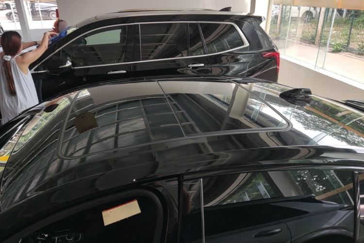 Used Cadillac CT5 2021 28T Platinum Edition Roof