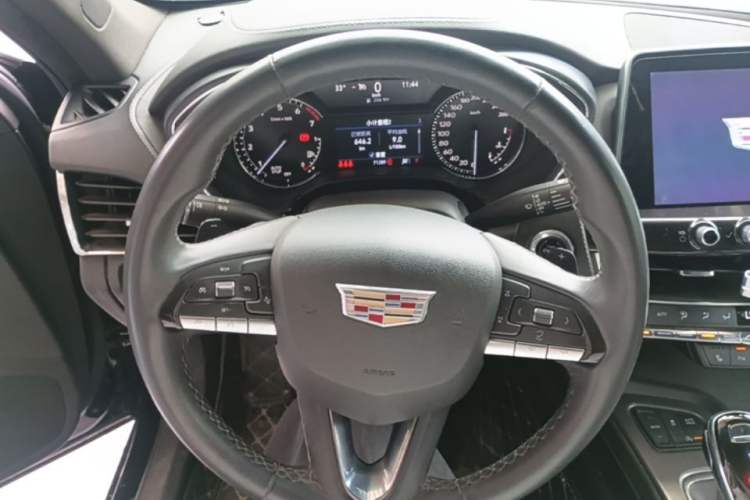 Used Cadillac CT5 2021 Revised 28T Luxury Version Steering Wheel