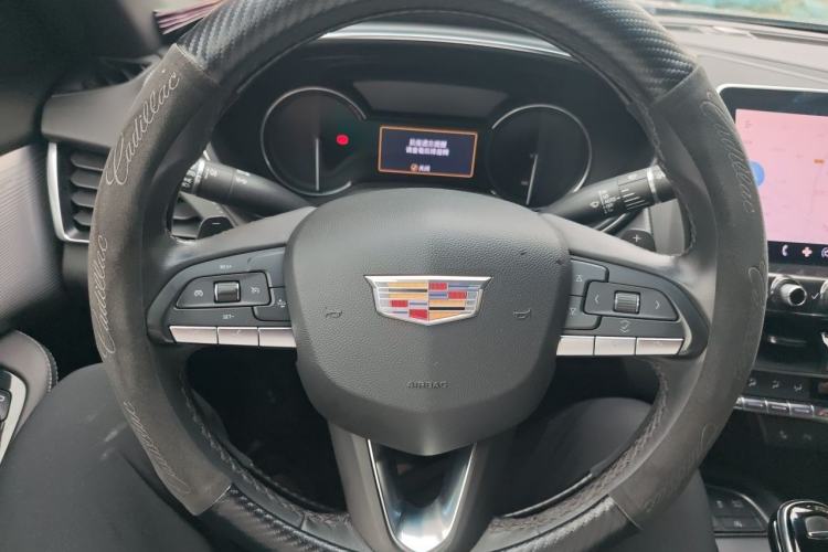 Used Cadillac CT5 2021 28T Luxury Model Steering Wheel