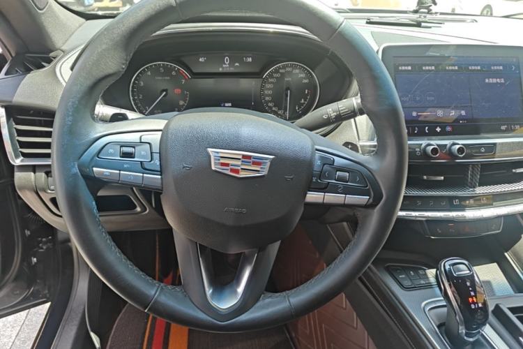 Used Cadillac CT5 2021 28T Luxury Model Steering Wheel