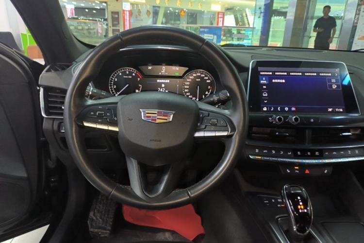 Used Cadillac CT5 2021 Revised 28T Luxury Version Steering Wheel