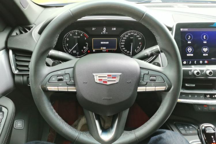 Used Cadillac CT5 2021 Revised 28T Luxury Version Steering Wheel