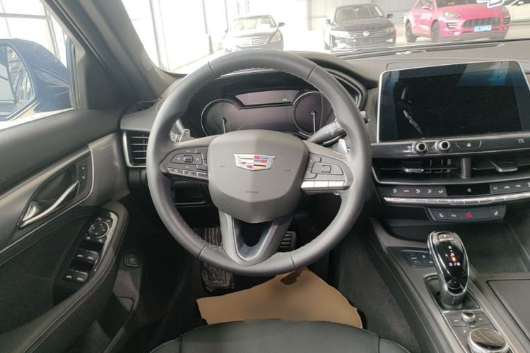 Used Cadillac CT5 2021 Revised 28T Luxury Version Steering Wheel