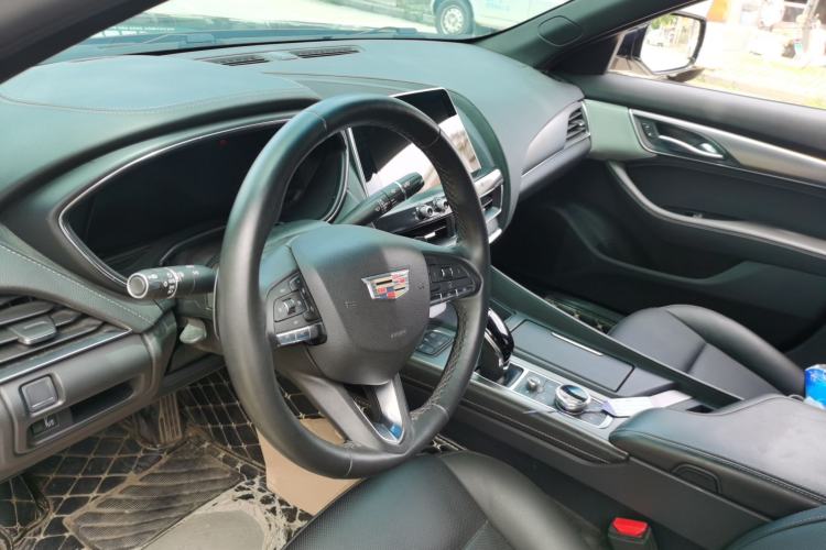 Used Cadillac CT5 2021 28T Prestige Edition Steering Wheel