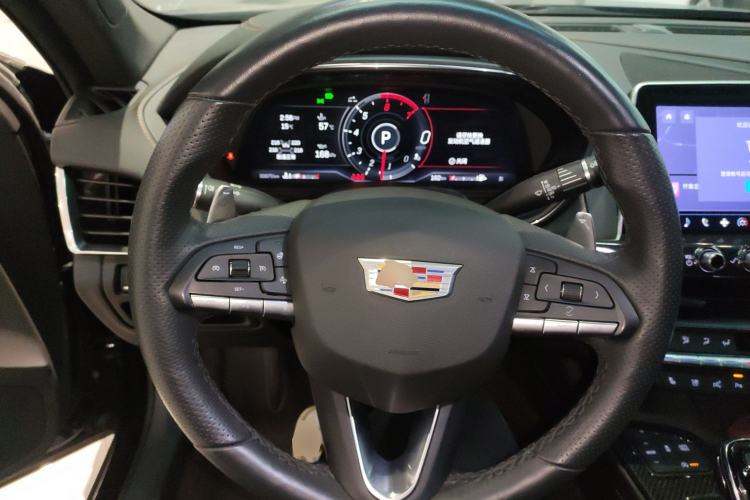 Used Cadillac CT5 2021 28T Platinum Edition Steering Wheel