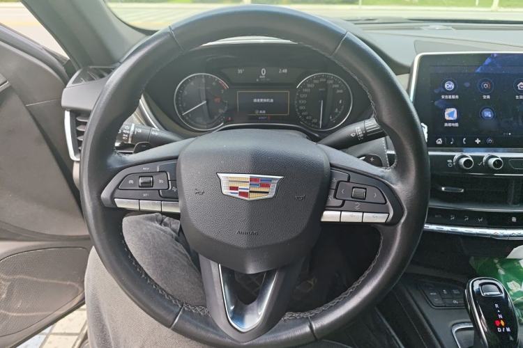 Used Cadillac CT5 2021 28T Fashion Edition Steering Wheel