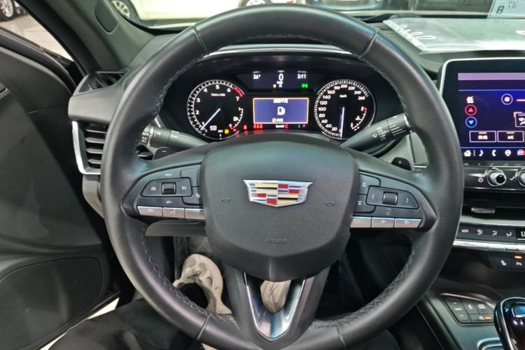 Used Cadillac CT5 2021 Revised 28T Luxury Version Steering Wheel