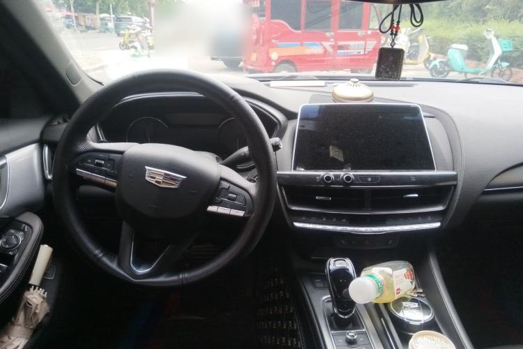 Used Cadillac CT5 2021 Revised 28T Luxury Version Steering Wheel