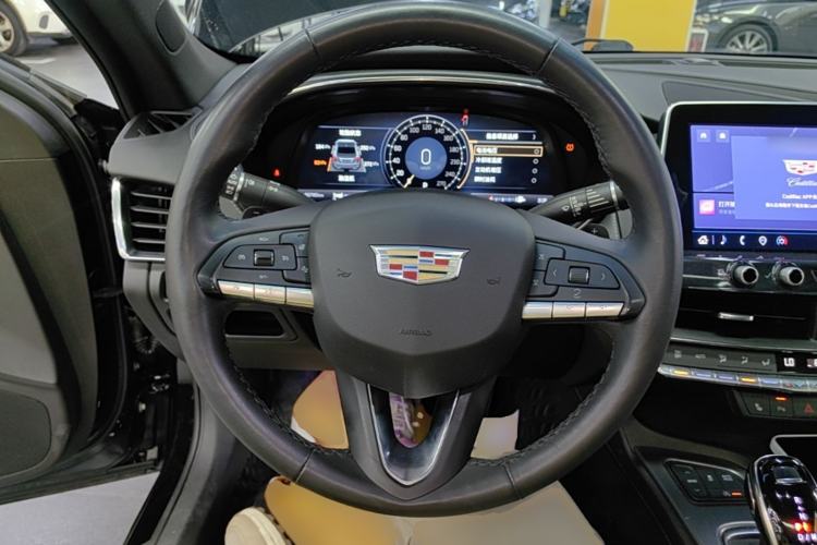 Used Cadillac CT5 2021 28T Prestige Edition Steering Wheel