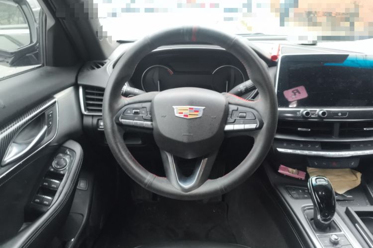 Used Cadillac CT5 2021 28T Luxury Model Steering Wheel