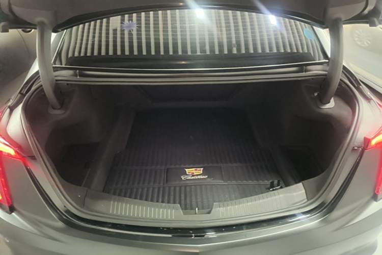 Used Cadillac CT5 2021 Revised 28T Luxury Version Trunk