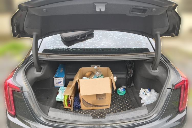 Used Cadillac CT5 2021 28T Tech Edition Trunk