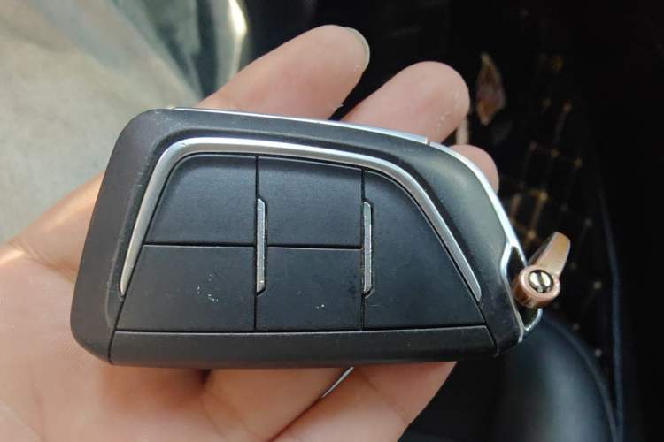 Used Cadillac CT5 2021 28T Tech Edition Vehicle Key