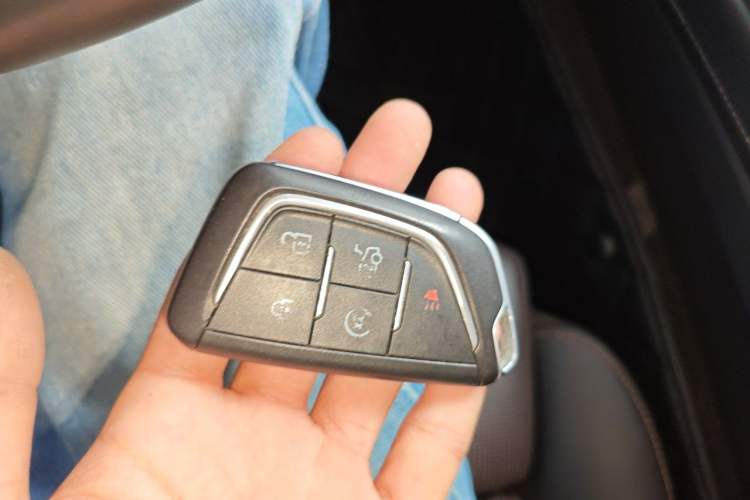 Used Cadillac CT5 2021 28T Advanced Sport Model Vehicle Key