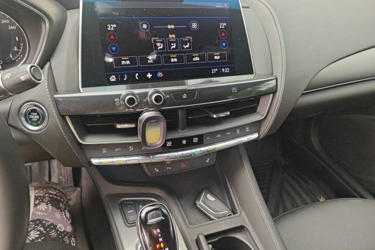 Used Cadillac CT5 2021 Revised 28T Luxury Version Audio And AC Panel