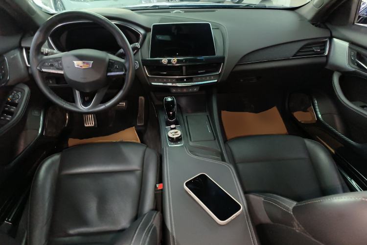Used Cadillac CT5 2021 Revised Version 28T Premium Edition Center Console