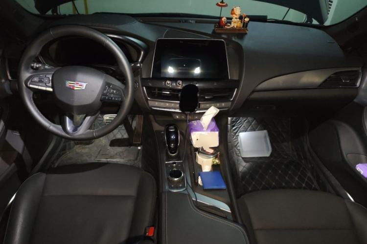 Used Cadillac CT5 2021 28T Prestige Edition Center Console