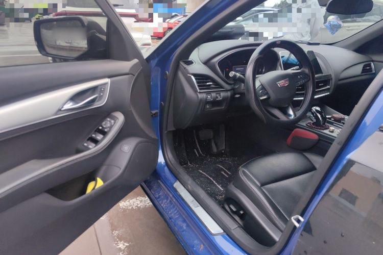 Used Cadillac CT5 2021 28T Fashion Edition Driver Seat