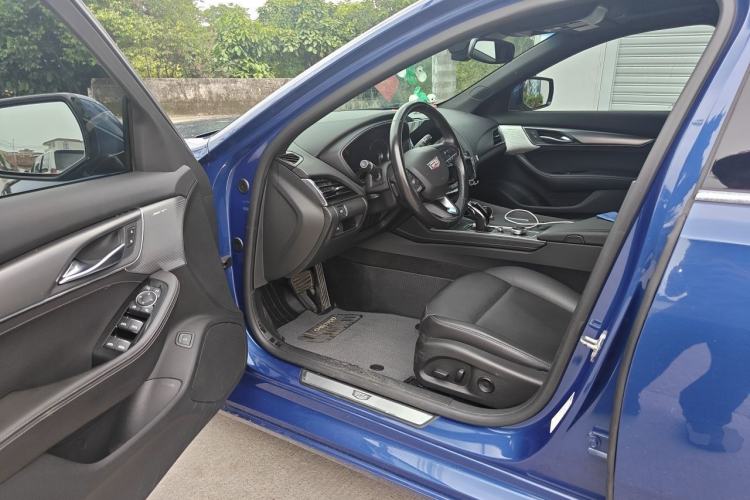 Used Cadillac CT5 2021 28T Luxury Model Driver Seat