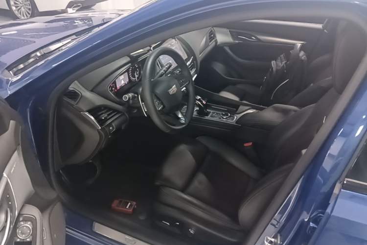 Used Cadillac CT5 2021 28T Advanced Sport Model Driver Seat
