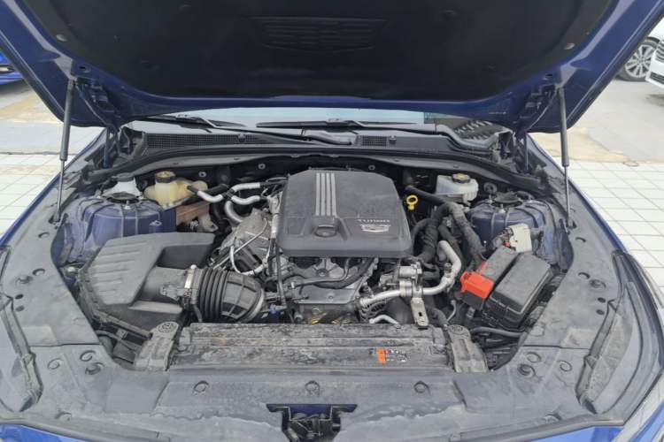 Used Cadillac CT5 2021 28T Tech Edition Engine Bay