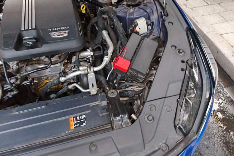 Used Cadillac CT5 2021 28T Luxury Model Engine Bay Left