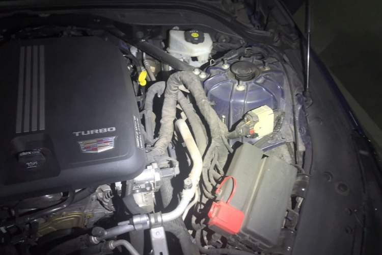 Used Cadillac CT5 2021 28T Advanced Sport Model Engine Bay Left