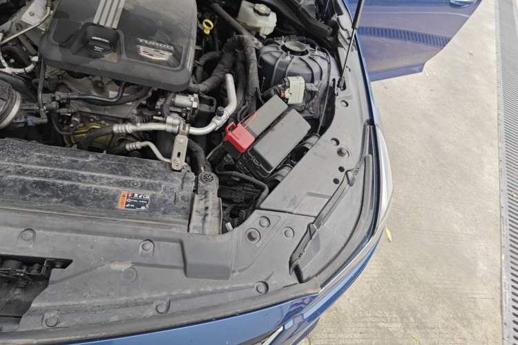 Used Cadillac CT5 2021 Revised 28T Luxury Version Engine Bay Left