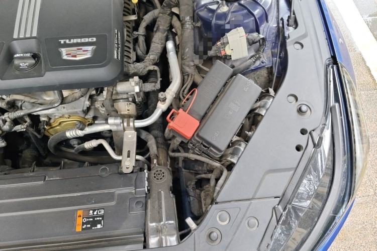 Used Cadillac CT5 2021 Revised 28T Luxury Version Engine Bay Left