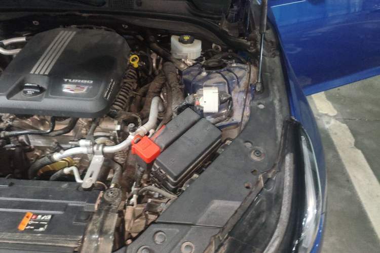 Used Cadillac CT5 2021 28T Fashion Edition Engine Bay Left