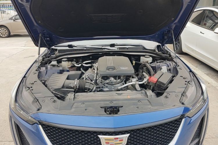 Used Cadillac CT5 2021 28T Platinum Edition Engine Bay