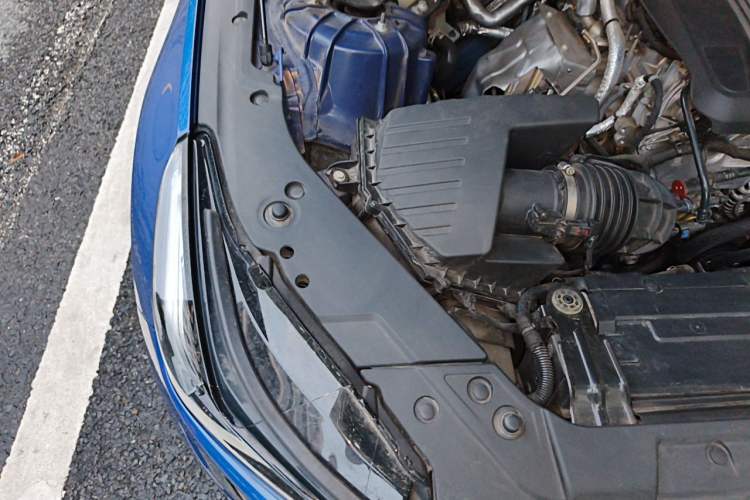 Used Cadillac CT5 2021 28T Luxury Model Engine Bay Right