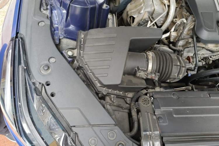 Used Cadillac CT5 2021 Revised 28T Luxury Version Engine Bay Right