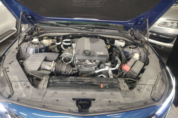 Used Cadillac CT5 2021 28T Luxury Model Engine Bay