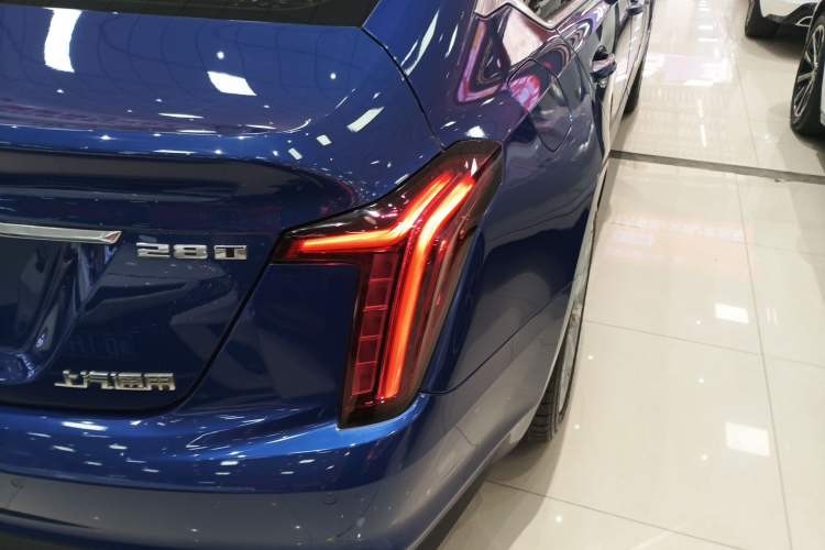 Used Cadillac CT5 2021 28T Luxury Model Exterior 1